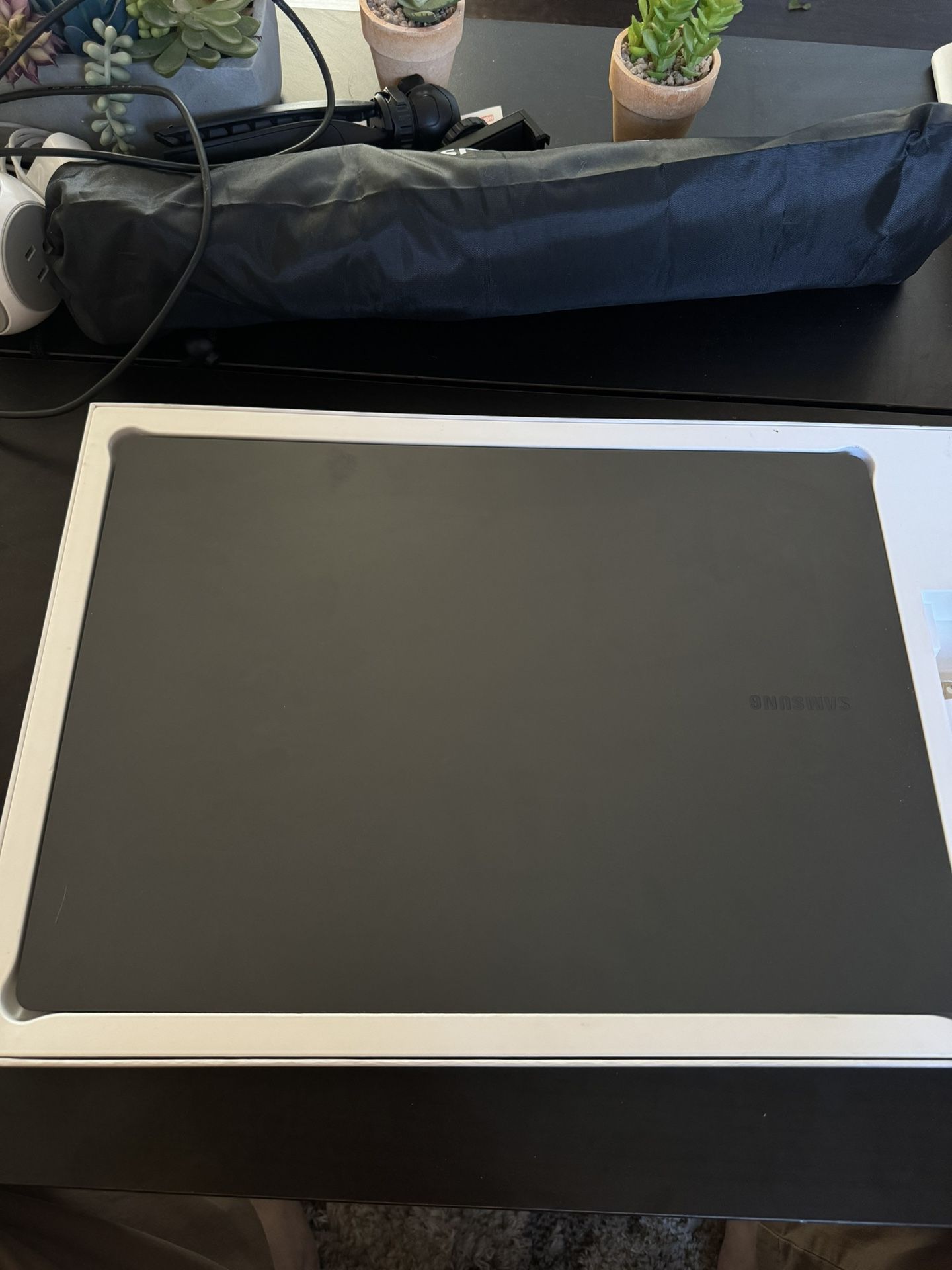Galaxy bookpro 3