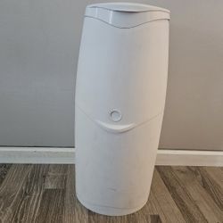 Trash Can For Diapers 