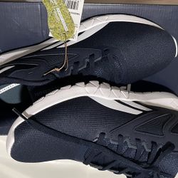 Mens New Reebok Tennis