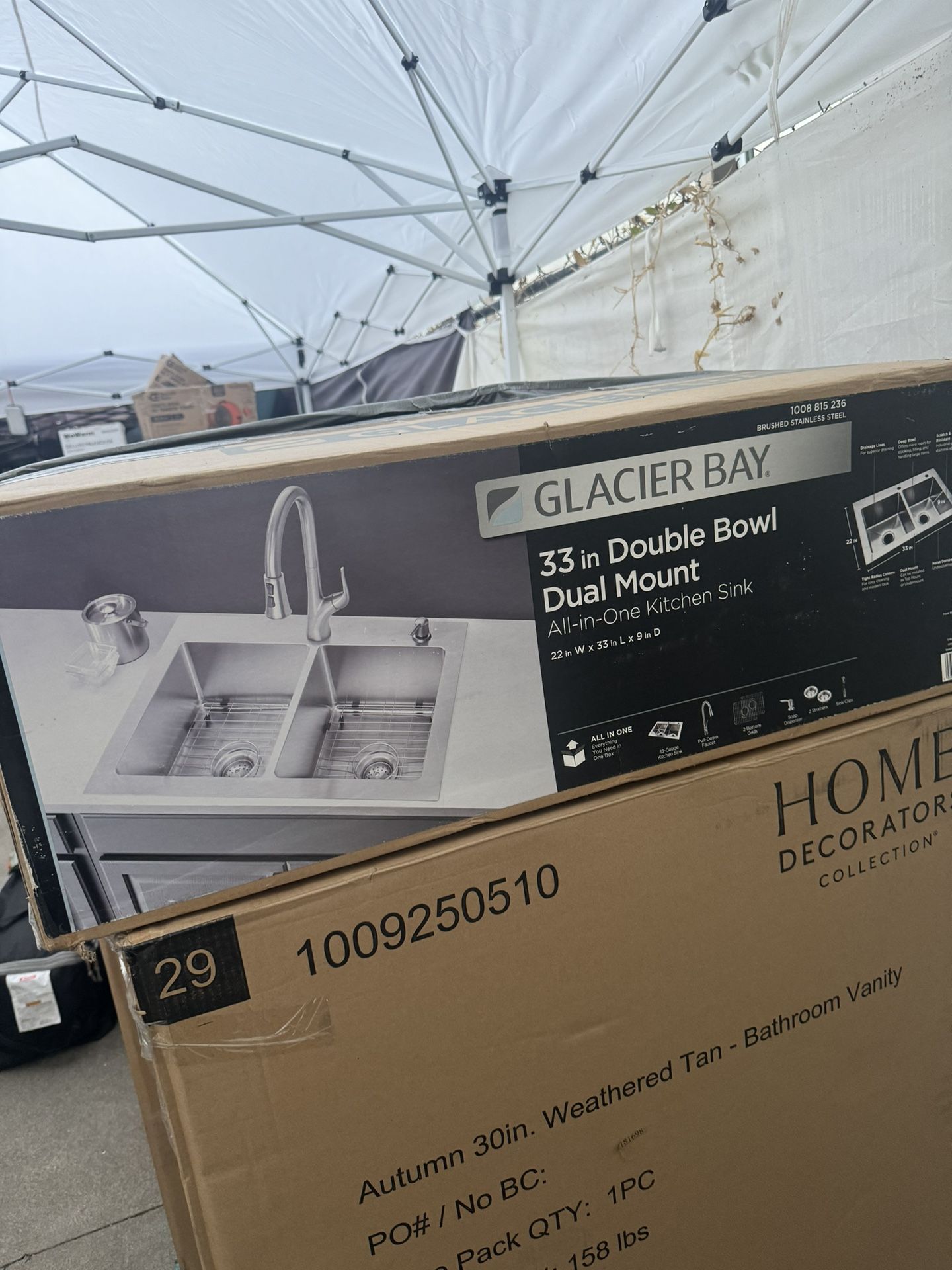 Glacier Bay Dolancourt Tight Radius 33 in. Drop In 50/50 Double Bowl 18 Gauge Stainless Steel Kitchen Sink with Pull Down Faucet