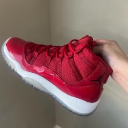 Jordan 11 Size 6.5Y