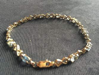 14k solid gold blue stone bracelet
