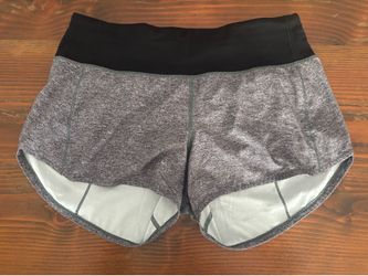 Lululemon Shorts Size 6