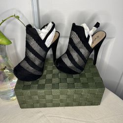 Women’s Black Mesh Heels