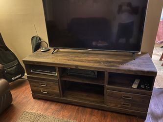 TV stand 