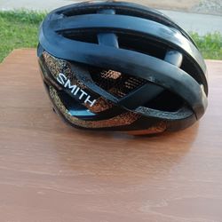 !! Adult Bicycle Helmet 