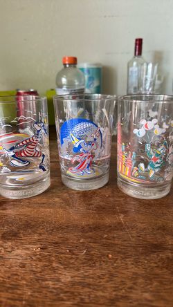 Disney World Collector Glasses Set of 3