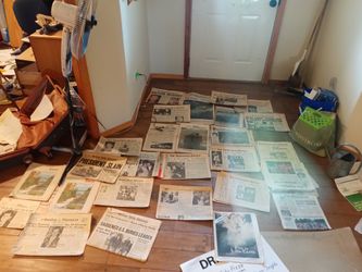 A Bunch Of Rare Newspapers From The '60s To The Today With A Lot Of Top Current Events