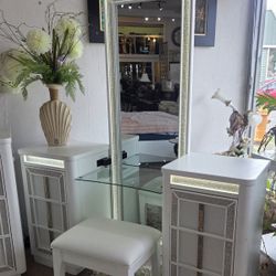 White Vanity Mirror LED  &  Stool New