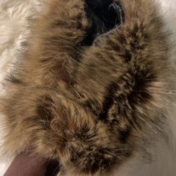 Trendy Fluffy Faux Fur Bag 