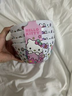 Hello Kitty Easter Bowls 