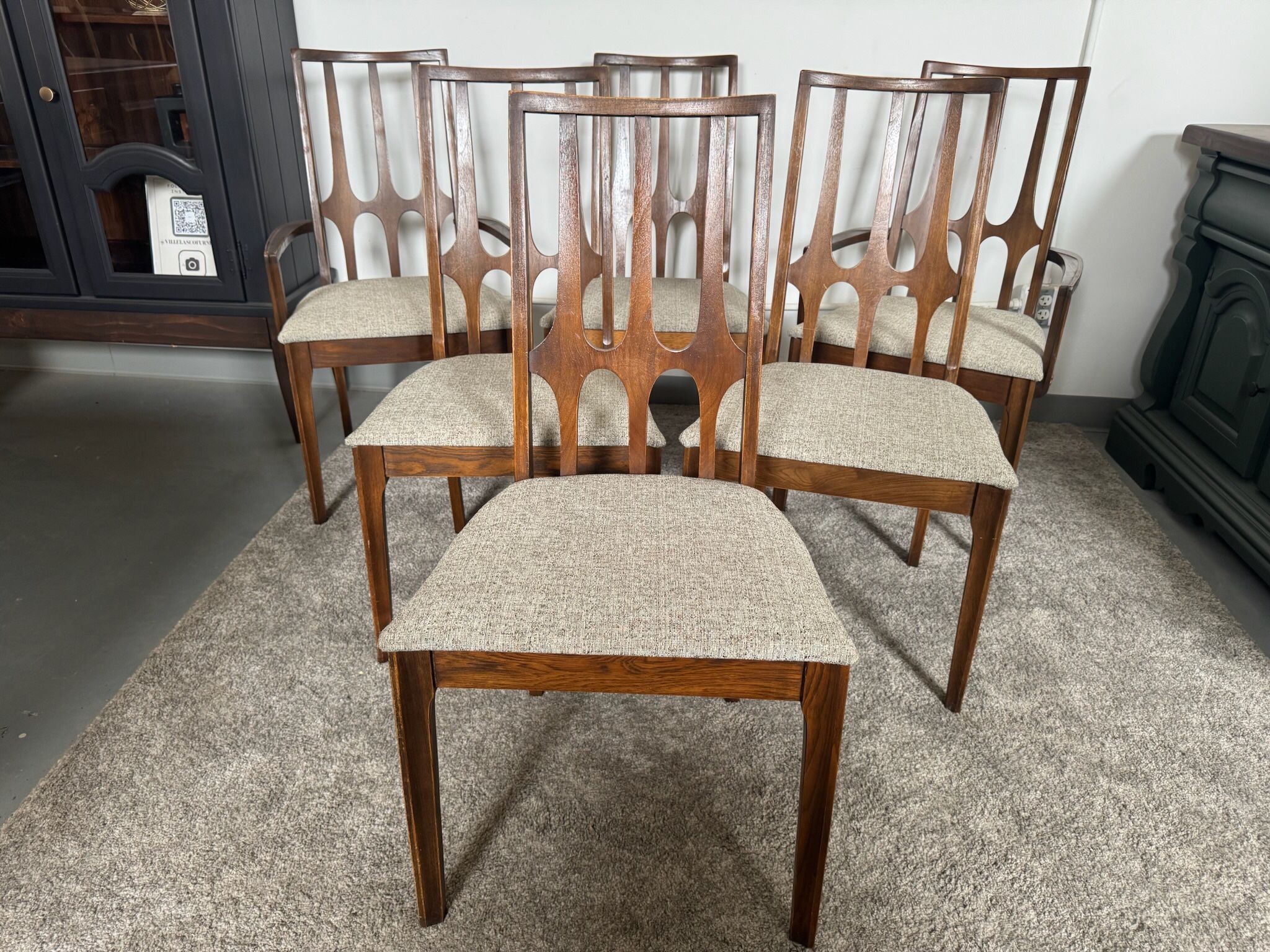 Broyhill Brasilia Mid Century Dining Chairs Set of 6 (Delivery Available)