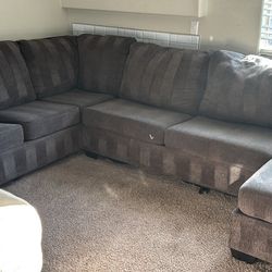 Grey 3 Piece Sectional 