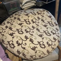 Dog Bed 40” -free