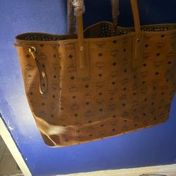 MCM Woman Large  Handbag Original 