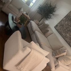 Sofa And Accent Chairs 