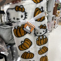 Hello Kitty Pumpkin Blanket 