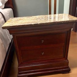 Pennsylvania house night Stand (MarbleTop)