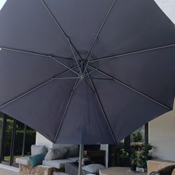 POOL UMBRELLA