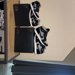 Jordan 1’s / Black & Grey / 2Y/8C  