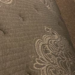 Pillow Top Renue Queen Mattress