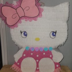 Hello Kitty Pinata