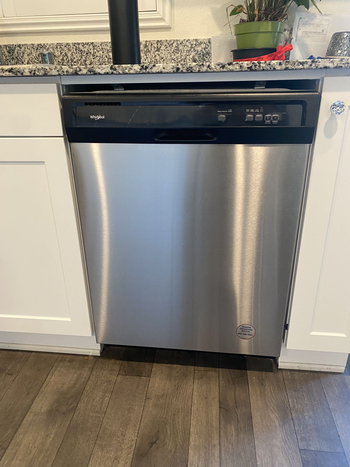 Whirlpool Dishwasher