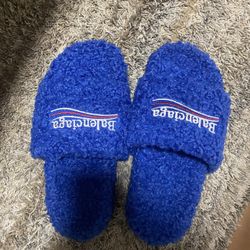 Blue Balenciaga slides up for any offers
