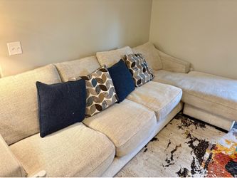 Sectional Sofa with Chaise