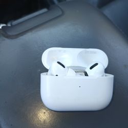 Apple Air Pod Pro's With Charging Case
