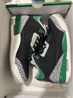 Air Jordan 3 Pine Green Sneakers