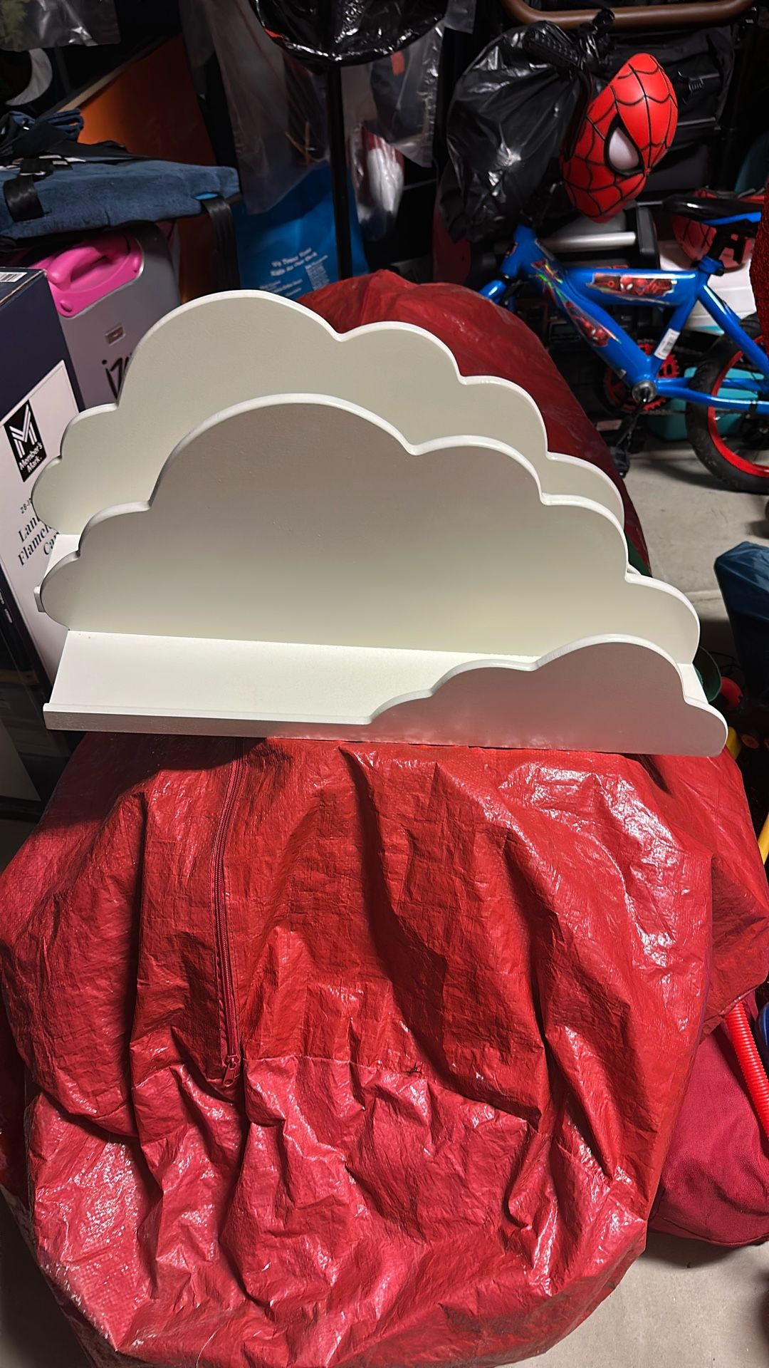 Set of 2 Wooden Cloud Bookshelves