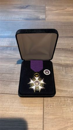 Republican Presidential Legion of Merit Medal and Pin