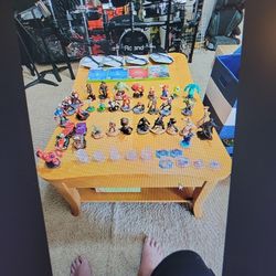 Disney Infinity Lot. Tons Of Games And Pieces. 