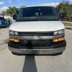 2019 Chevrolet Express 2500