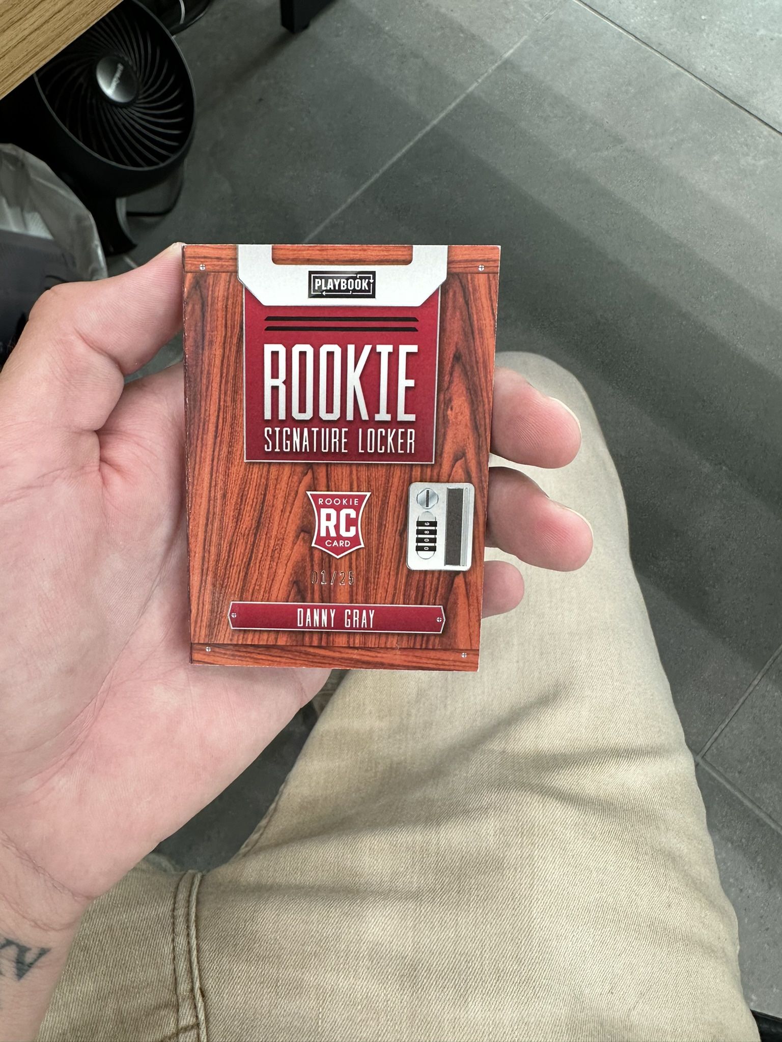 2022 Panini Playbook 49’ers Danny Gray Rookie Helmet/Patch Auto /25