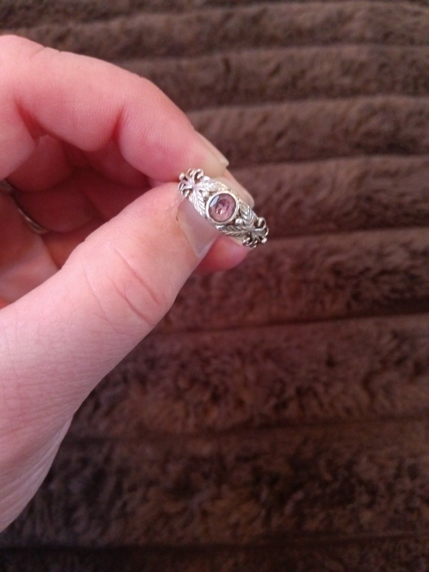 Vintage Ring Ornate Purplish /Pink Sapphire Sterling Silver Rings Women Size 6 1/2 Floral Etched Rings, 925 Asking $100 Obo