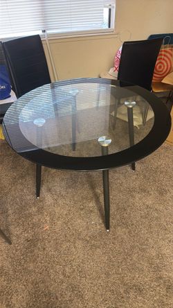 Round Dining Table
