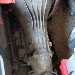 Big Block C6 Ford Transmission With Torque Converter Ready To Bolt In And Go Two Wheel Drive