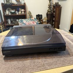 Audio Technica AT-LP2D-USB Fully Automatic Stereo Turntable with USB Output