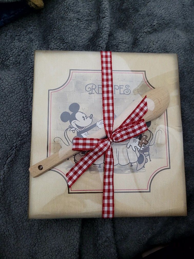 Mickey Mouse Recipe Book