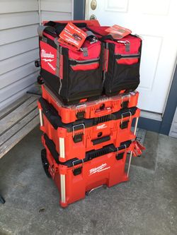 Milwaukee 5PC PACKOUT Set. Brand NEW.