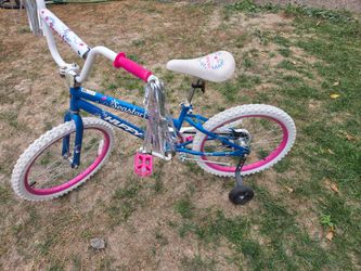 Huffy Seastar Kids Bike with Training Wheels