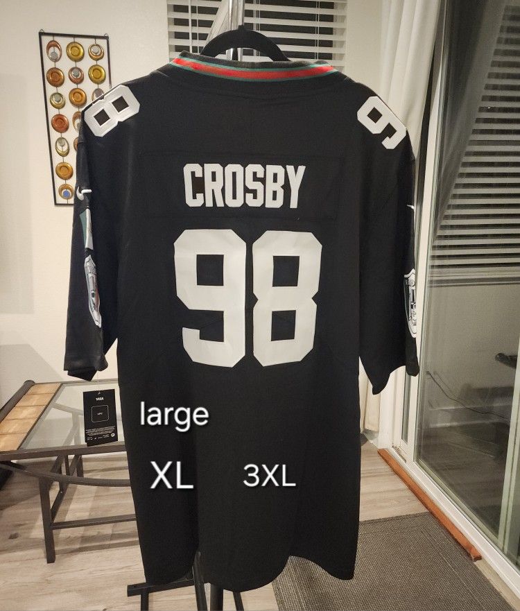 Raiders Crosby