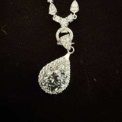 Moissanite necklace 925 Sliver 
