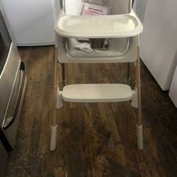 Baby High Chair “NEW”