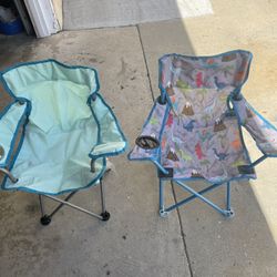 Junior Chairs.      8 Dollars 