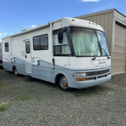 1999 National Sea View 8310