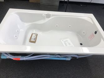 72”x41” jacuzzi tub