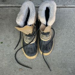 Boots Size 7